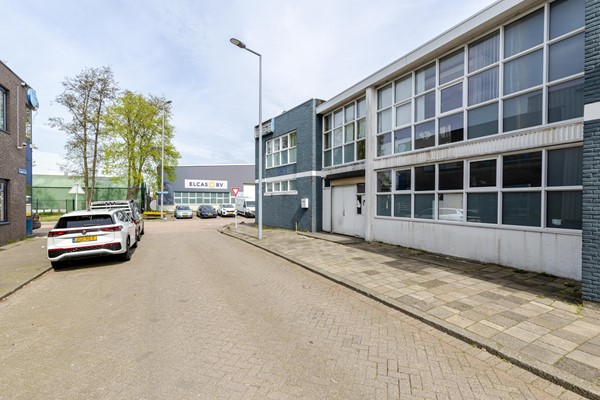 Medium property photo - Loetestraat 2, 3044 AX Rotterdam